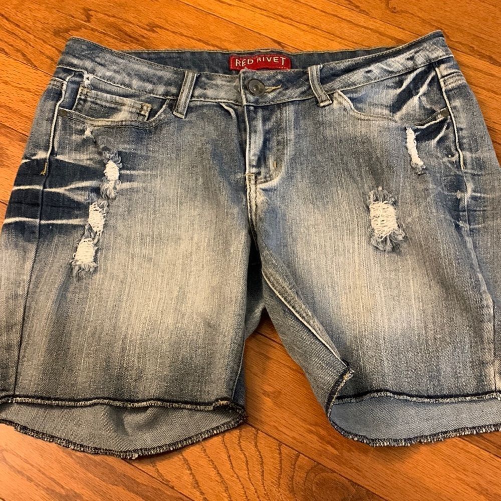 Red Rivet size 11 denim shorts.  Factory distress & like new condition